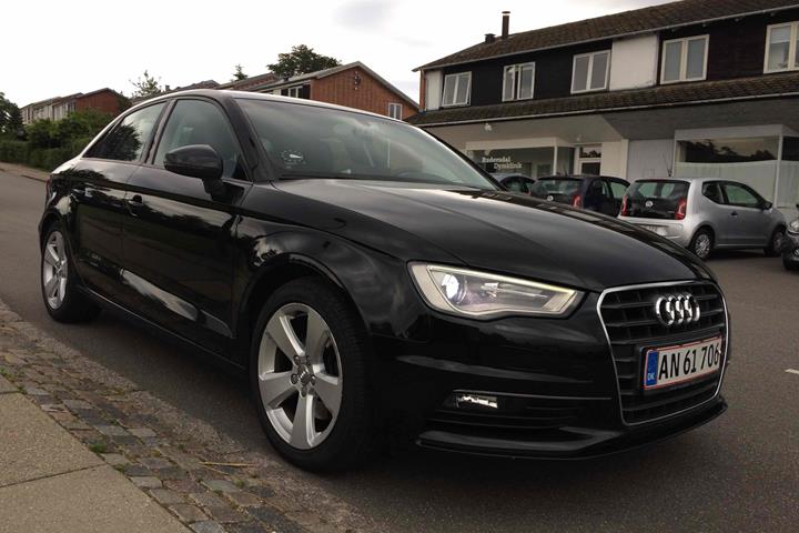 Sort Audi A3 fra 2015
