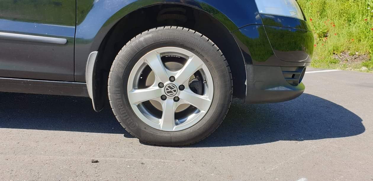 Sort VW Fox fra 2006
