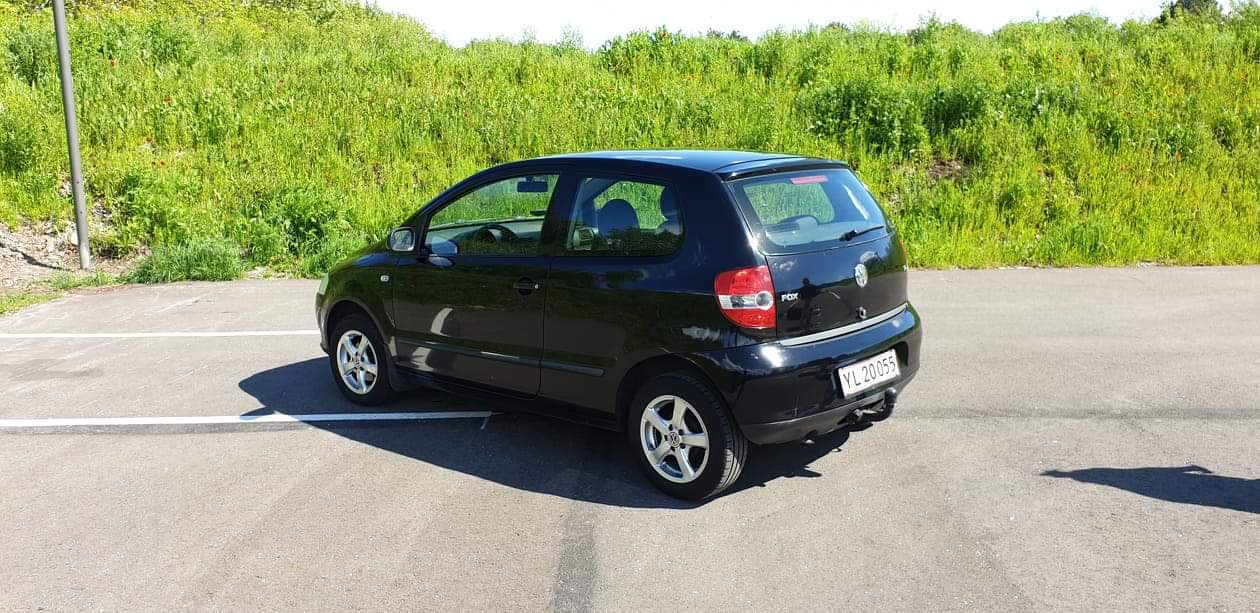Sort VW Fox fra 2006