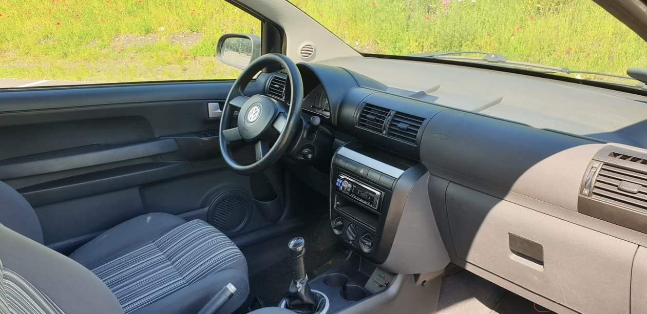 Sort VW Fox fra 2006