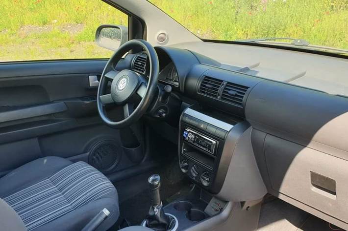 Sort VW Fox fra 2006