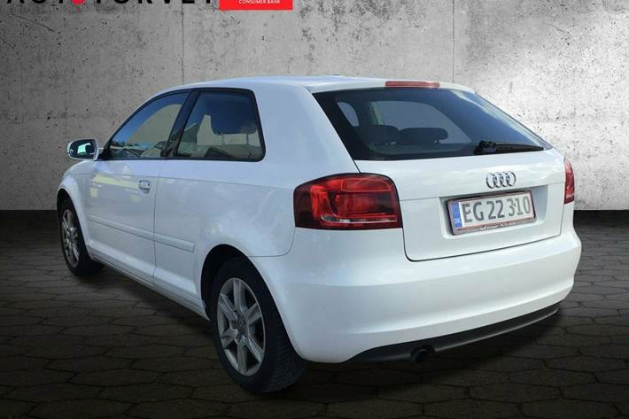 Hvid Audi A3 fra 2011