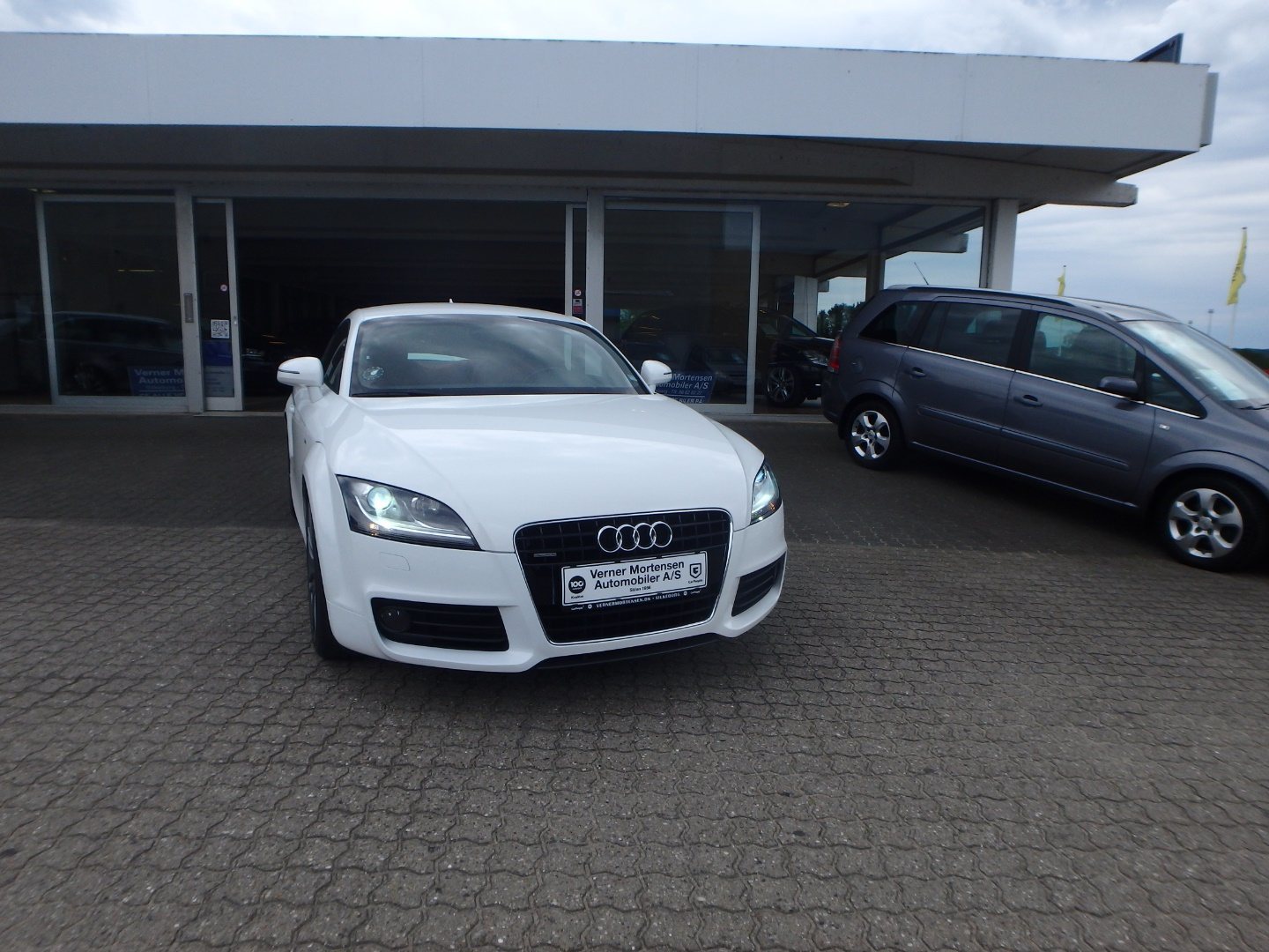 Hvid Audi TT fra 2008