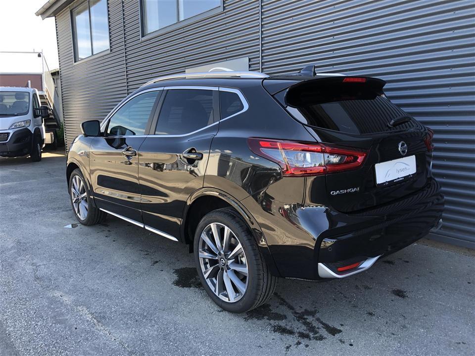 Sort Nissan Qashqai fra 2019