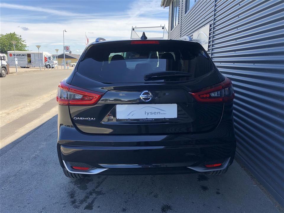 Sort Nissan Qashqai fra 2019