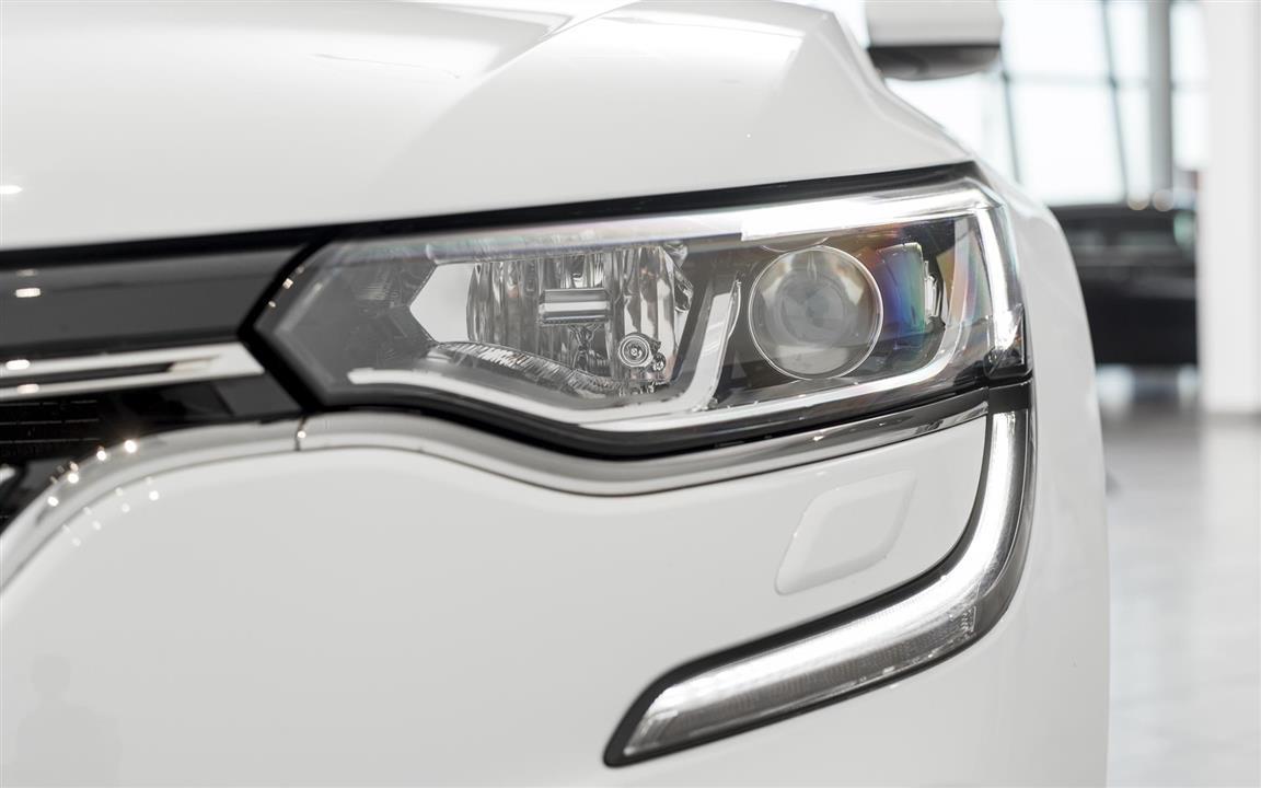 Hvid Renault Talisman fra 2018