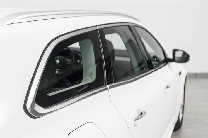 Hvid Renault Talisman fra 2018