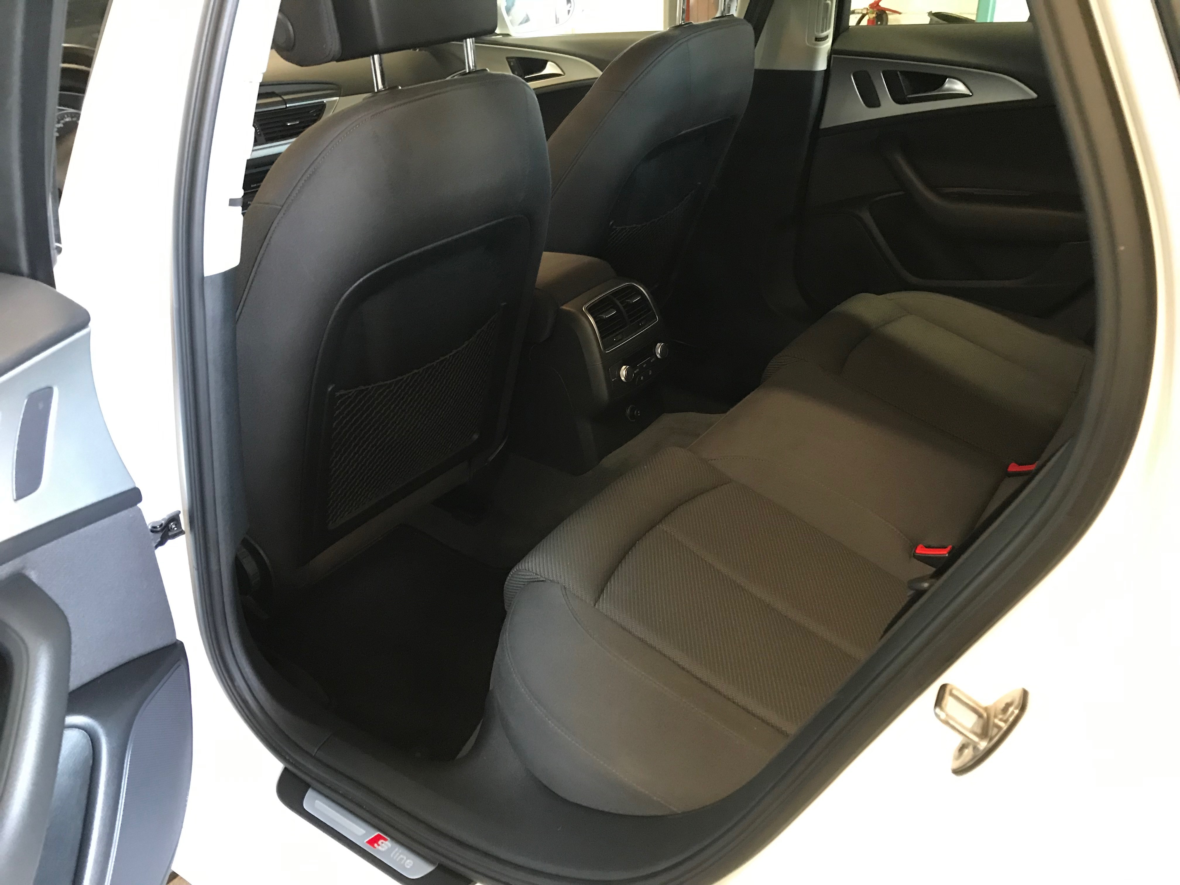 Hvid Audi A6 fra 2014