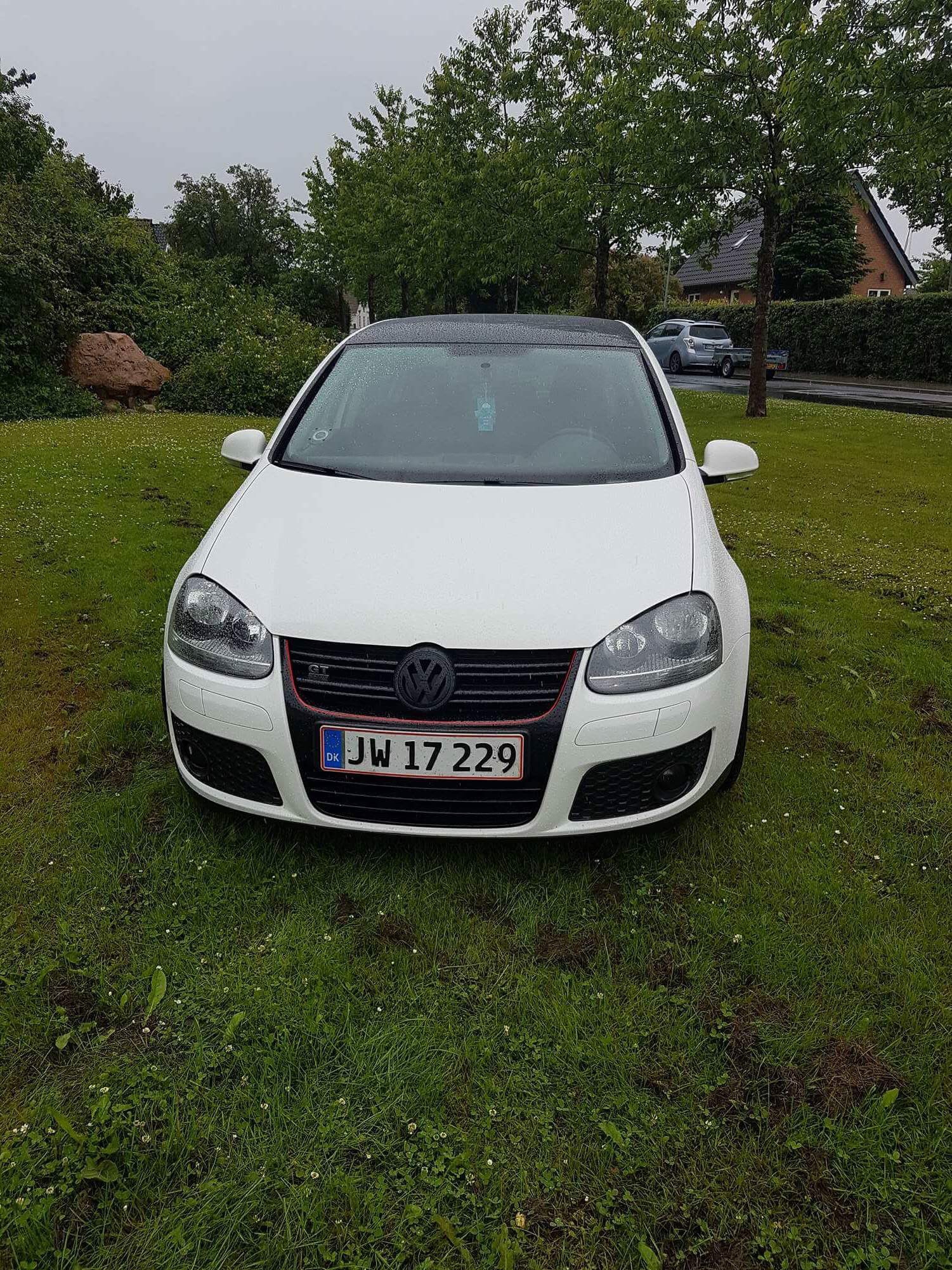 Hvid VW Golf fra 2008