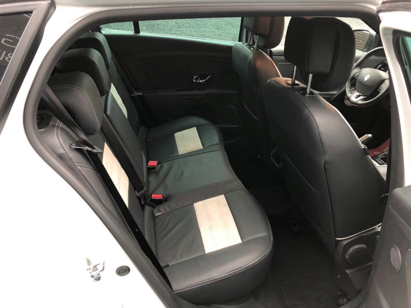 Guide til Renault Mégane Grandtour ENERGY dCi 110 (Årgang 01/2014 - 09/2014)