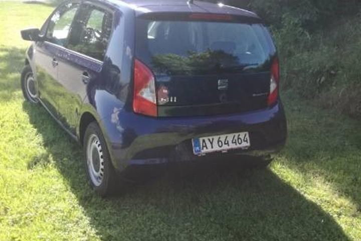 Blå Seat Mii fra 2016