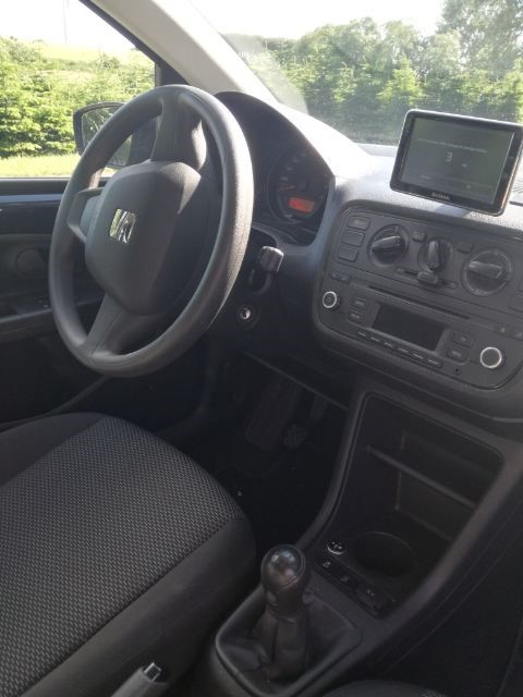 Blå Seat Mii fra 2016
