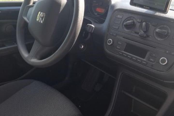 Blå Seat Mii fra 2016
