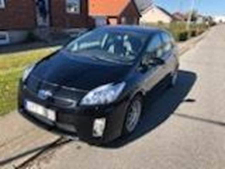 Toyota Prius ultra high exclusive 1,8