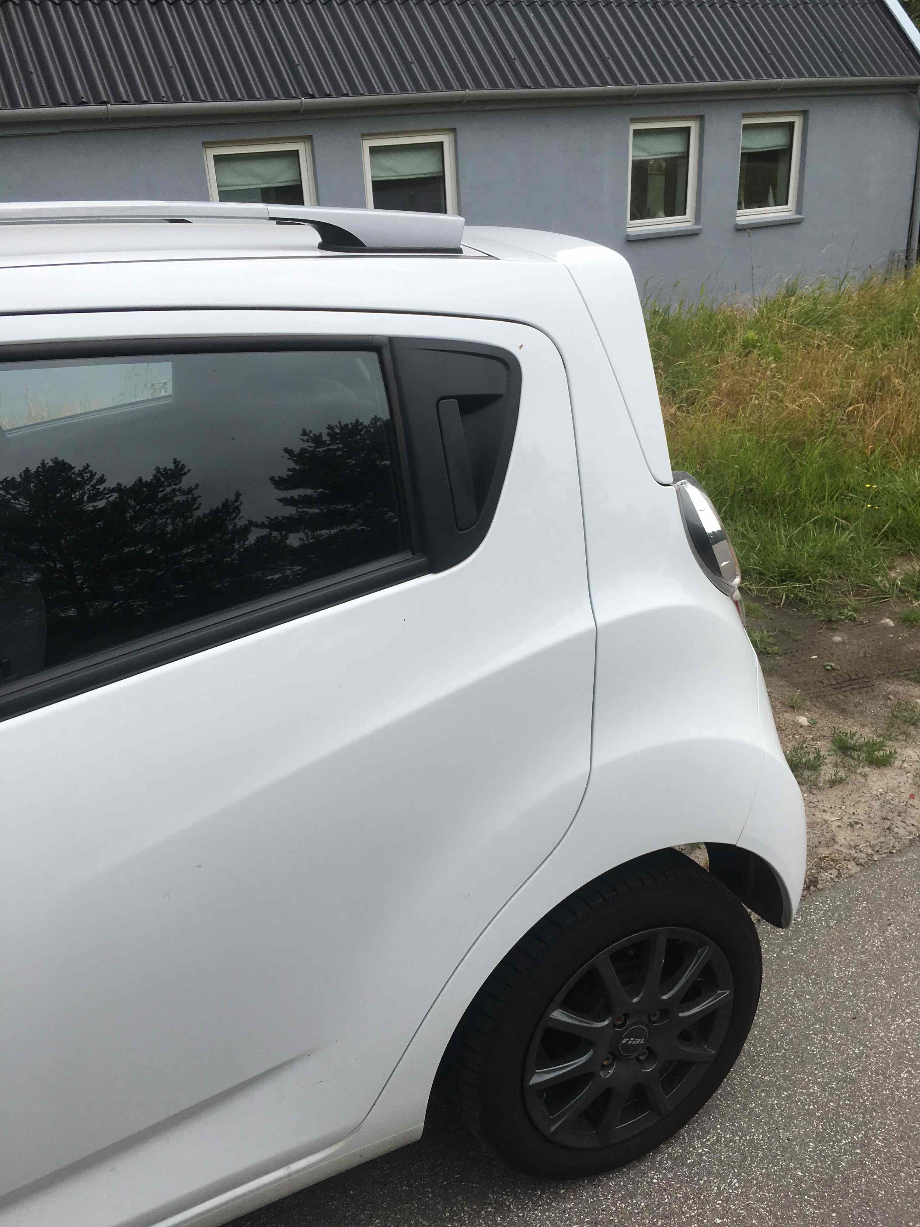 Hvid Chevrolet Spark fra 2011