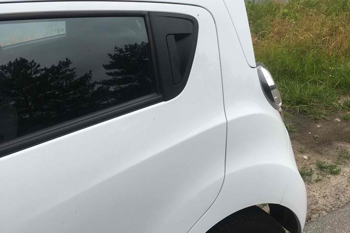 Hvid Chevrolet Spark fra 2011