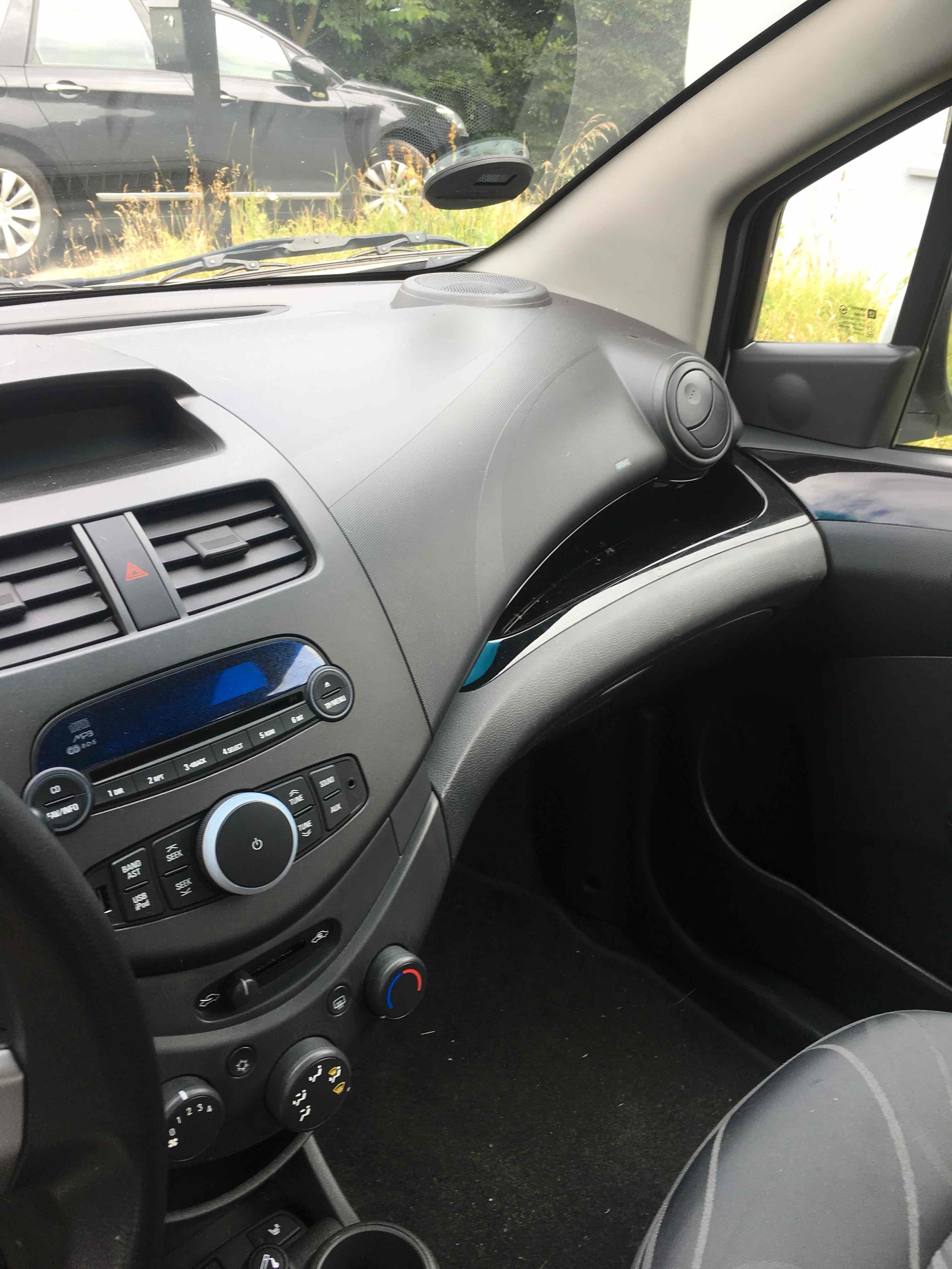 Hvid Chevrolet Spark fra 2011