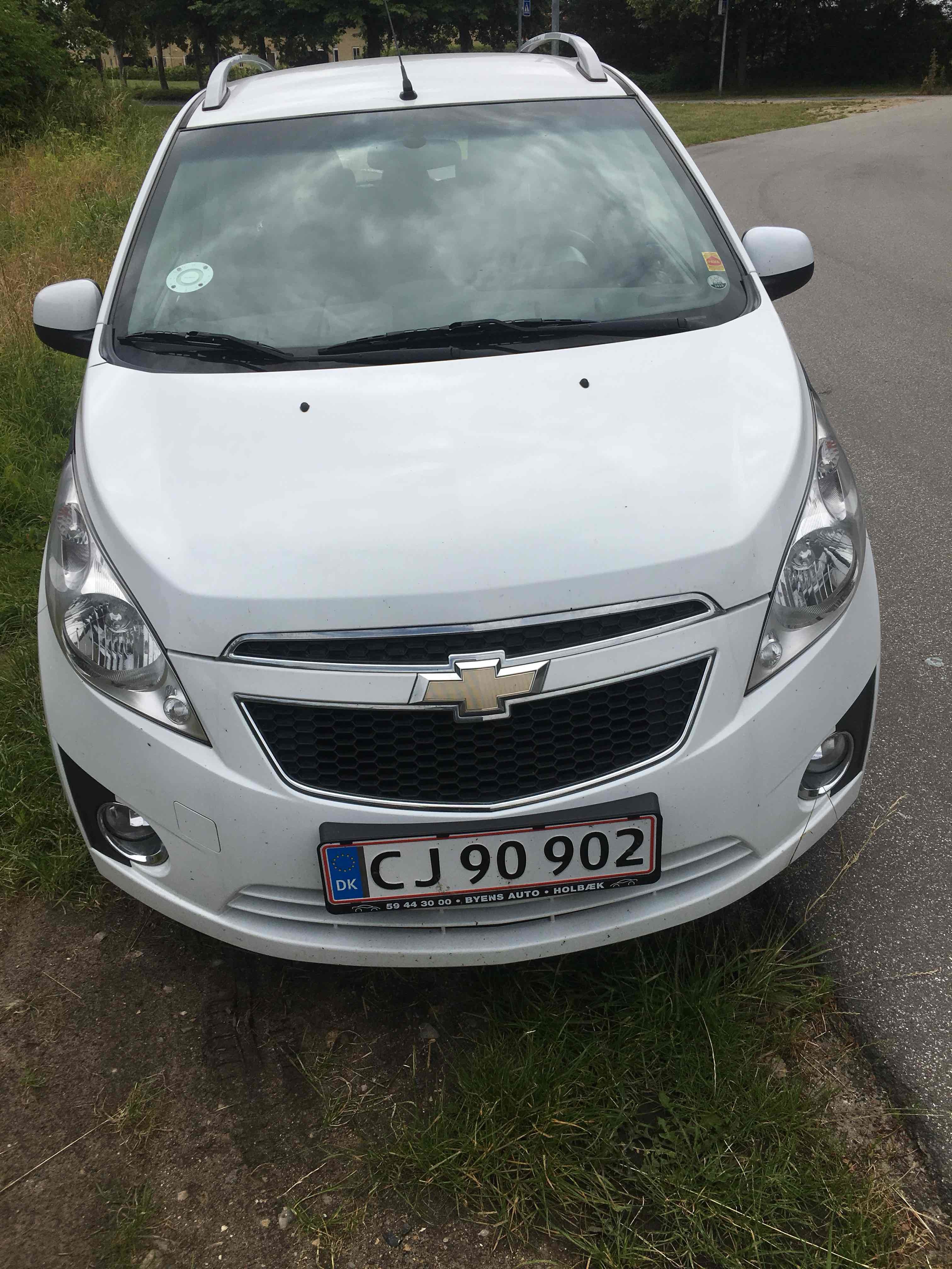 Hvid Chevrolet Spark fra 2011