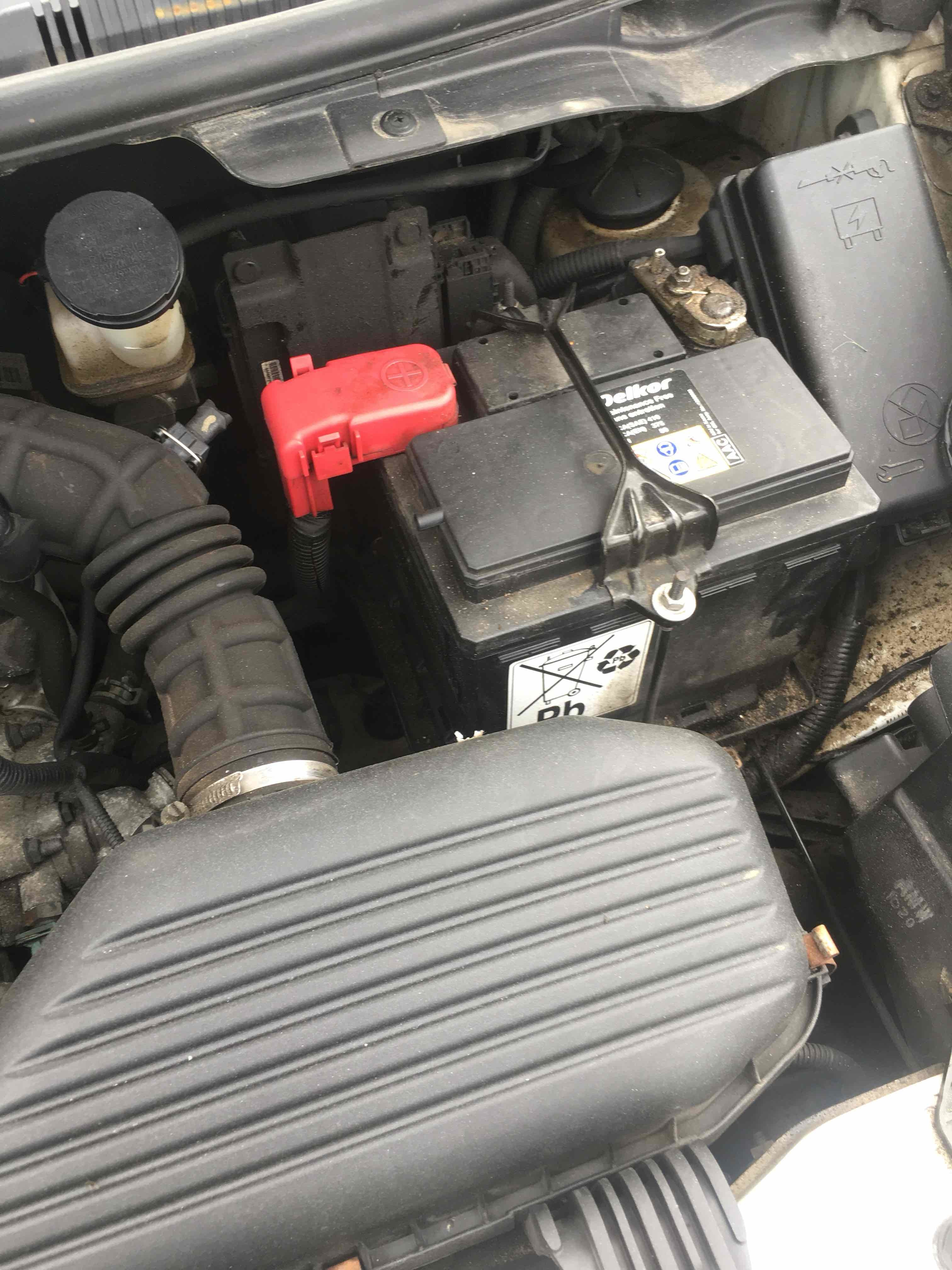 Hvid Chevrolet Spark fra 2011