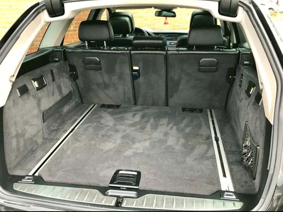 Sort BMW 520 fra 2011