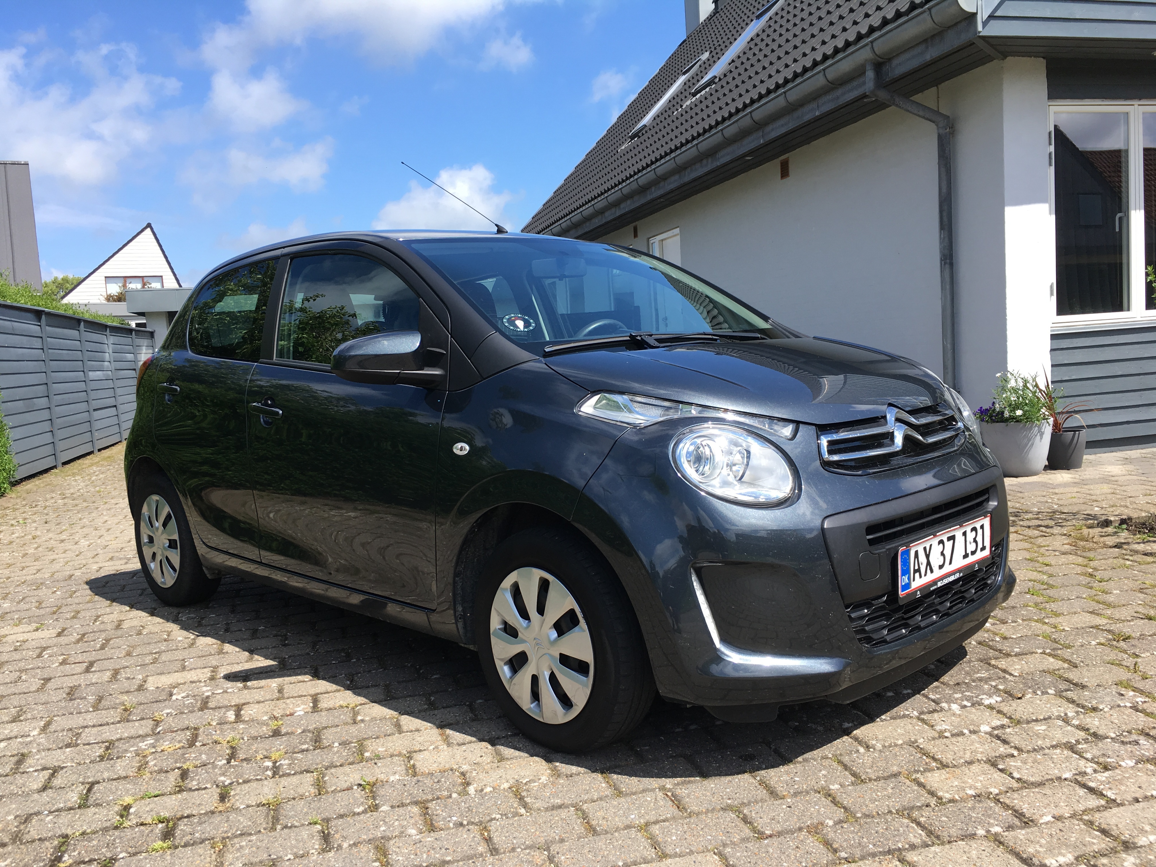 Grå Citroën C1 fra 2015