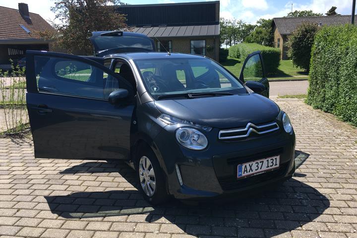 Grå Citroën C1 fra 2015