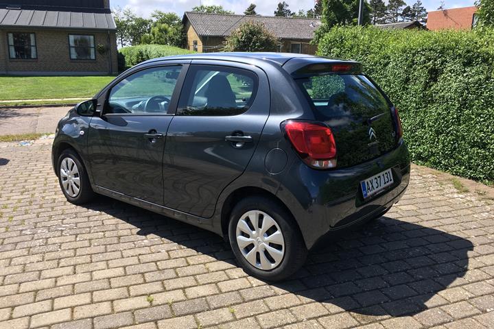 Grå Citroën C1 fra 2015