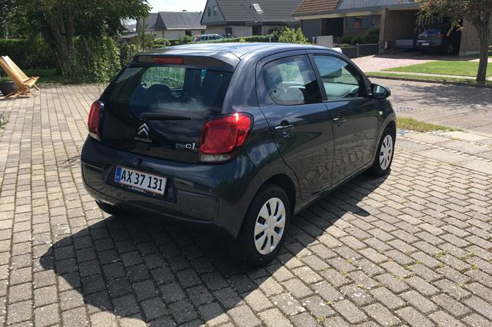 Grå Citroën C1 fra 2015