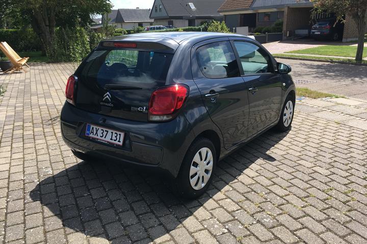 Grå Citroën C1 fra 2015