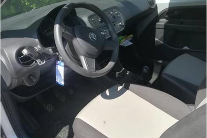 Sølv Skoda Citigo fra 2014