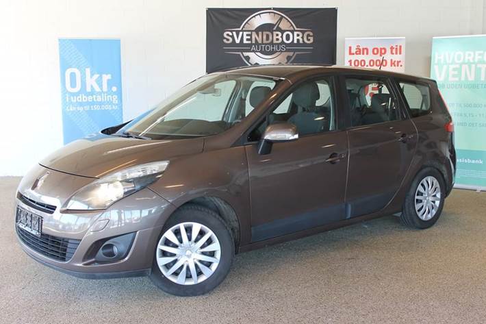 Brun Renault Grand Scénic fra 2010