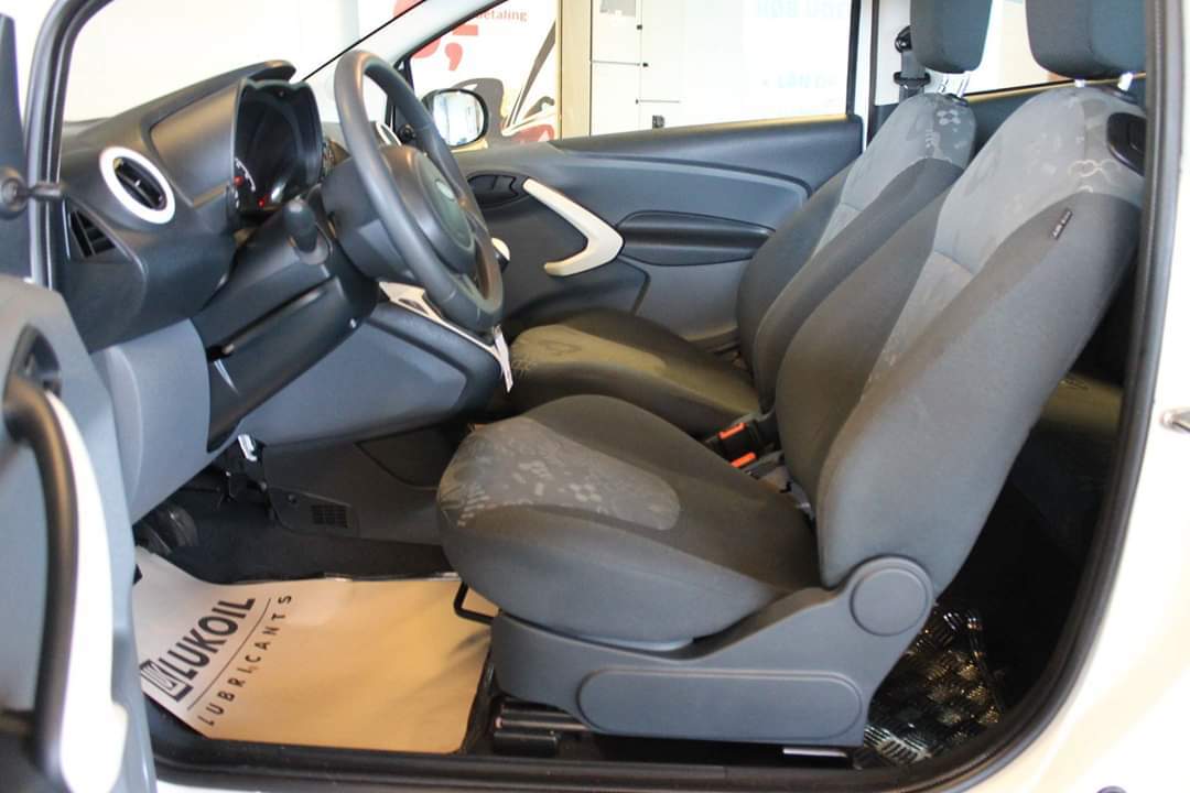 Hvid Ford Ka fra 2014