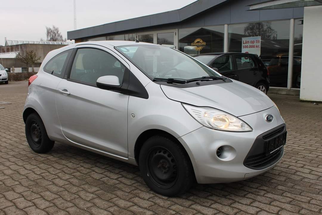 Grå Ford Ka fra 2010