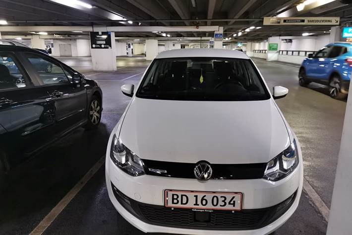 Hvid VW Polo fra 2017