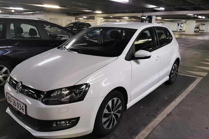 Hvid VW Polo fra 2017