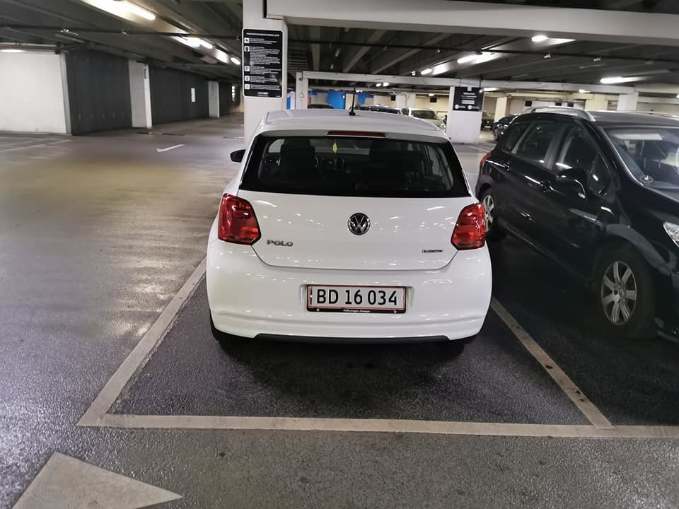 Hvid VW Polo fra 2017