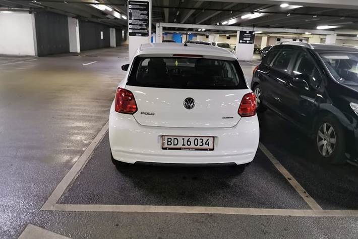 Hvid VW Polo fra 2017