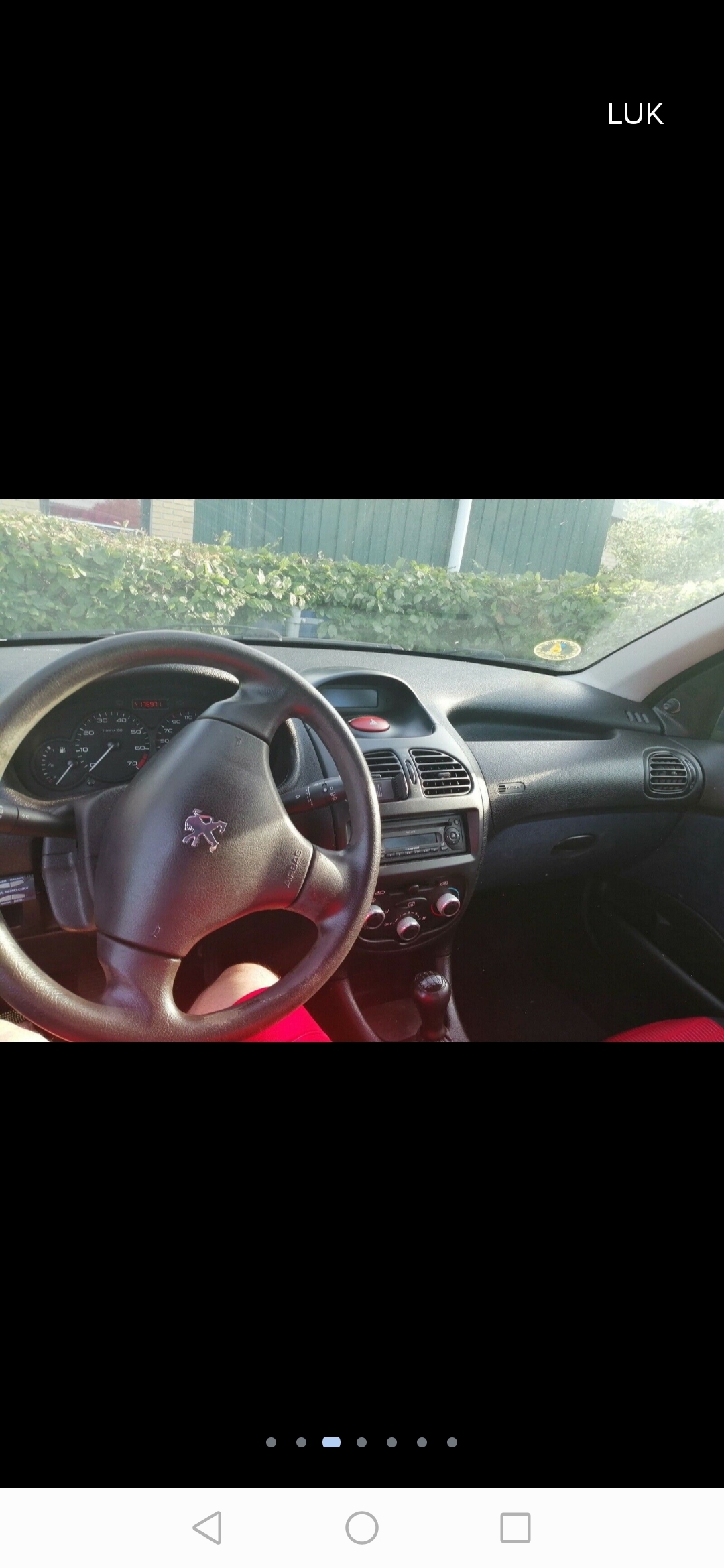 Grå Peugeot 206 fra 2002