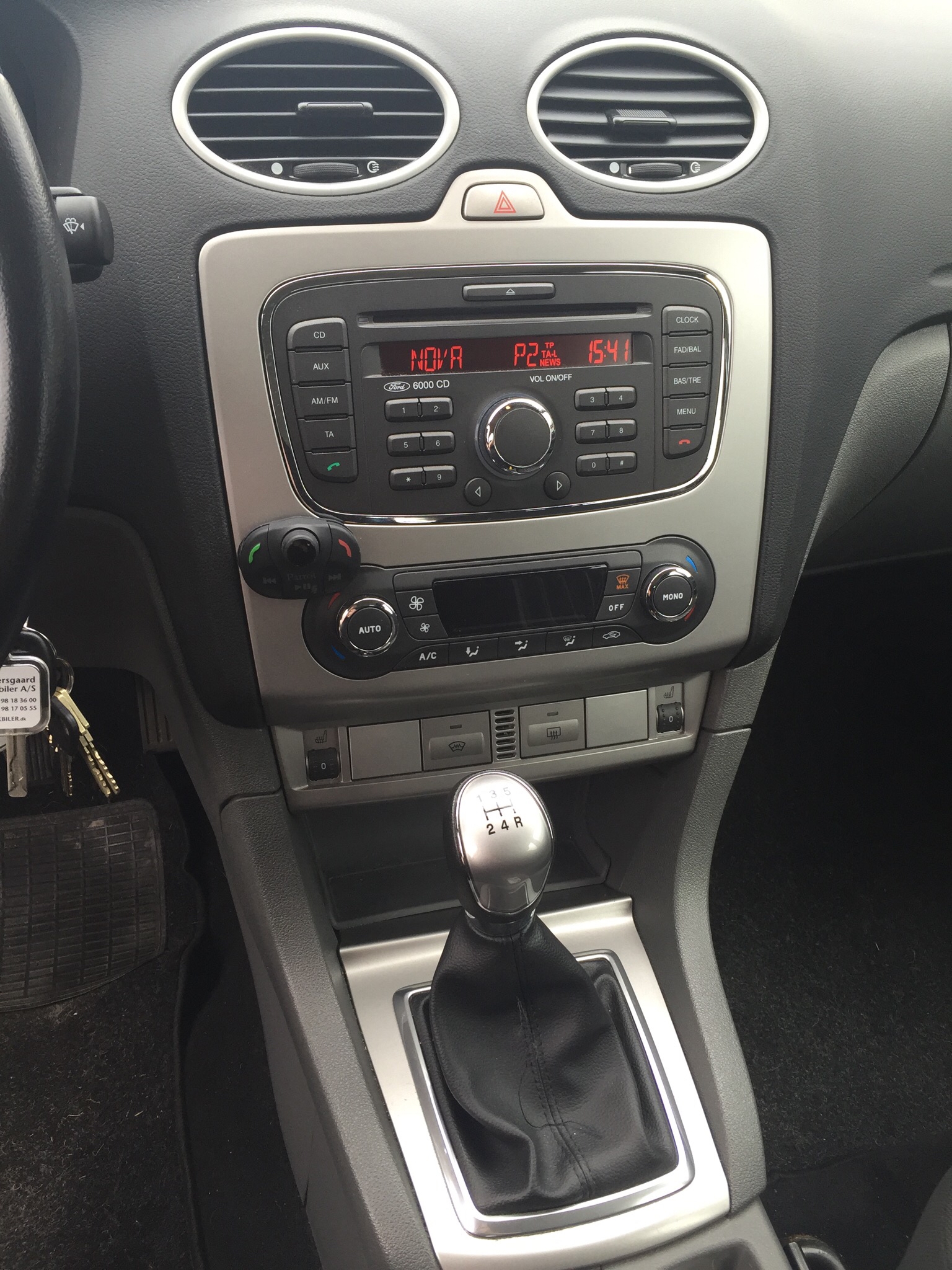 Grå Ford Focus fra 2010