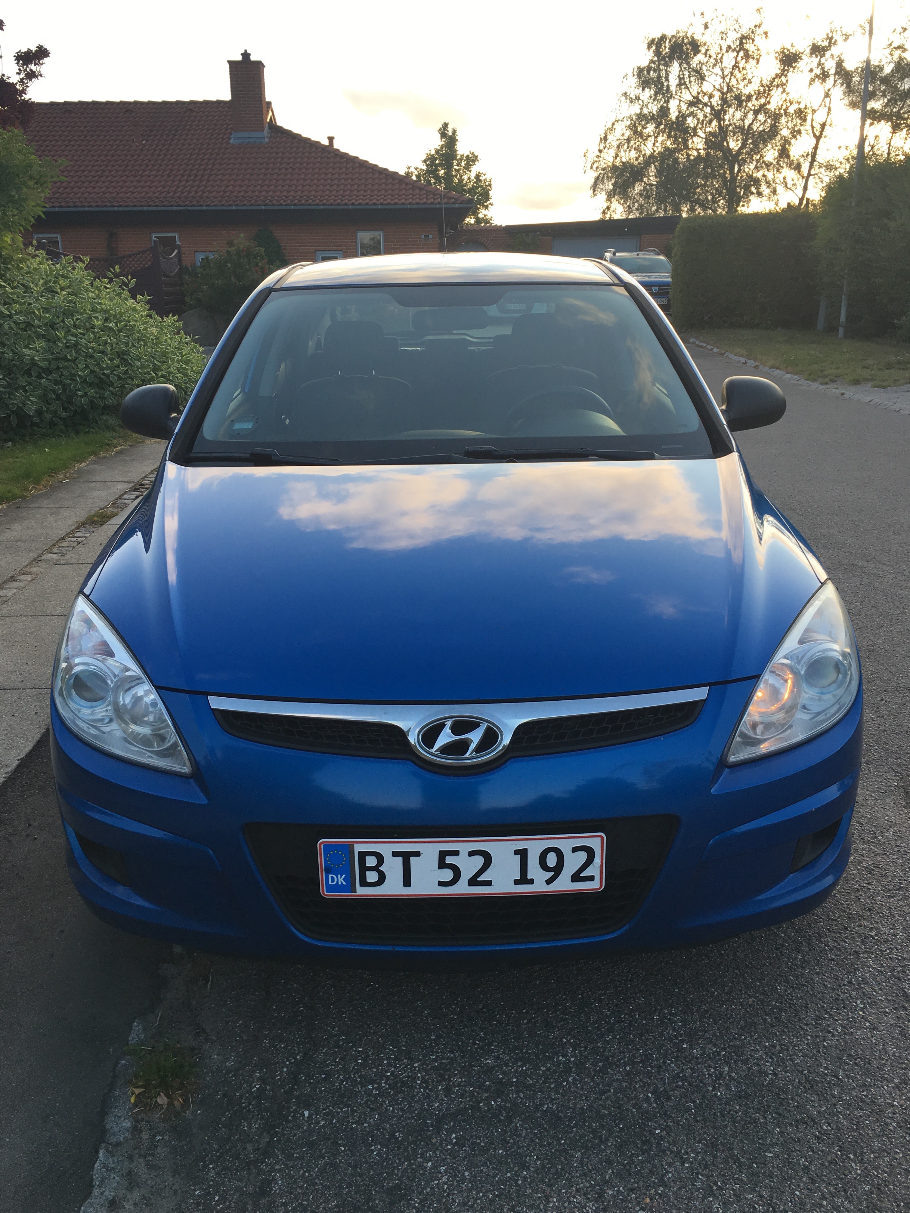 Blå Hyundai i30 fra 2007