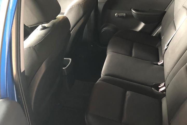Blå Hyundai i30 fra 2007