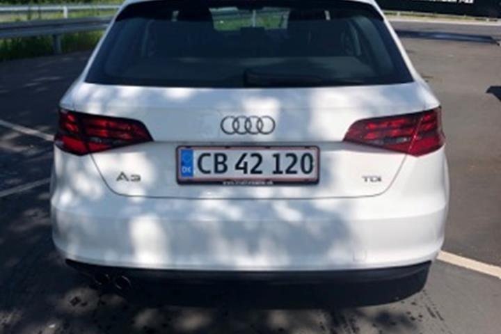 Hvid Audi A3 Sportback fra 2016