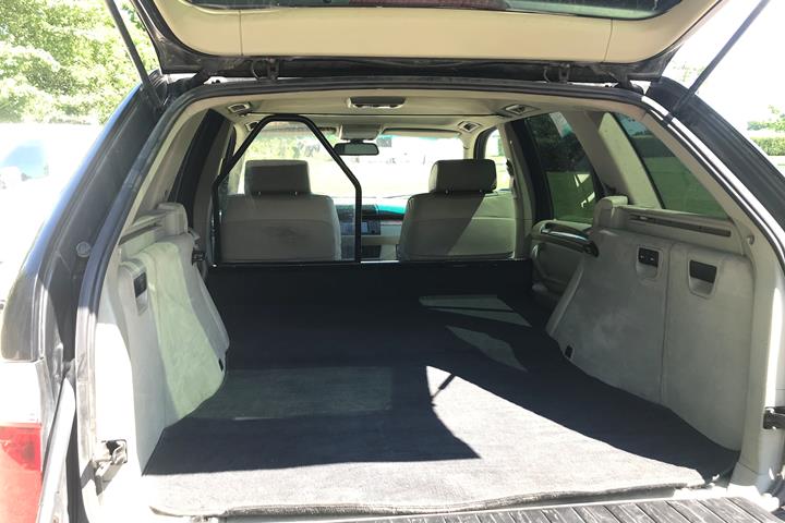 Sort BMW X5 fra 2002