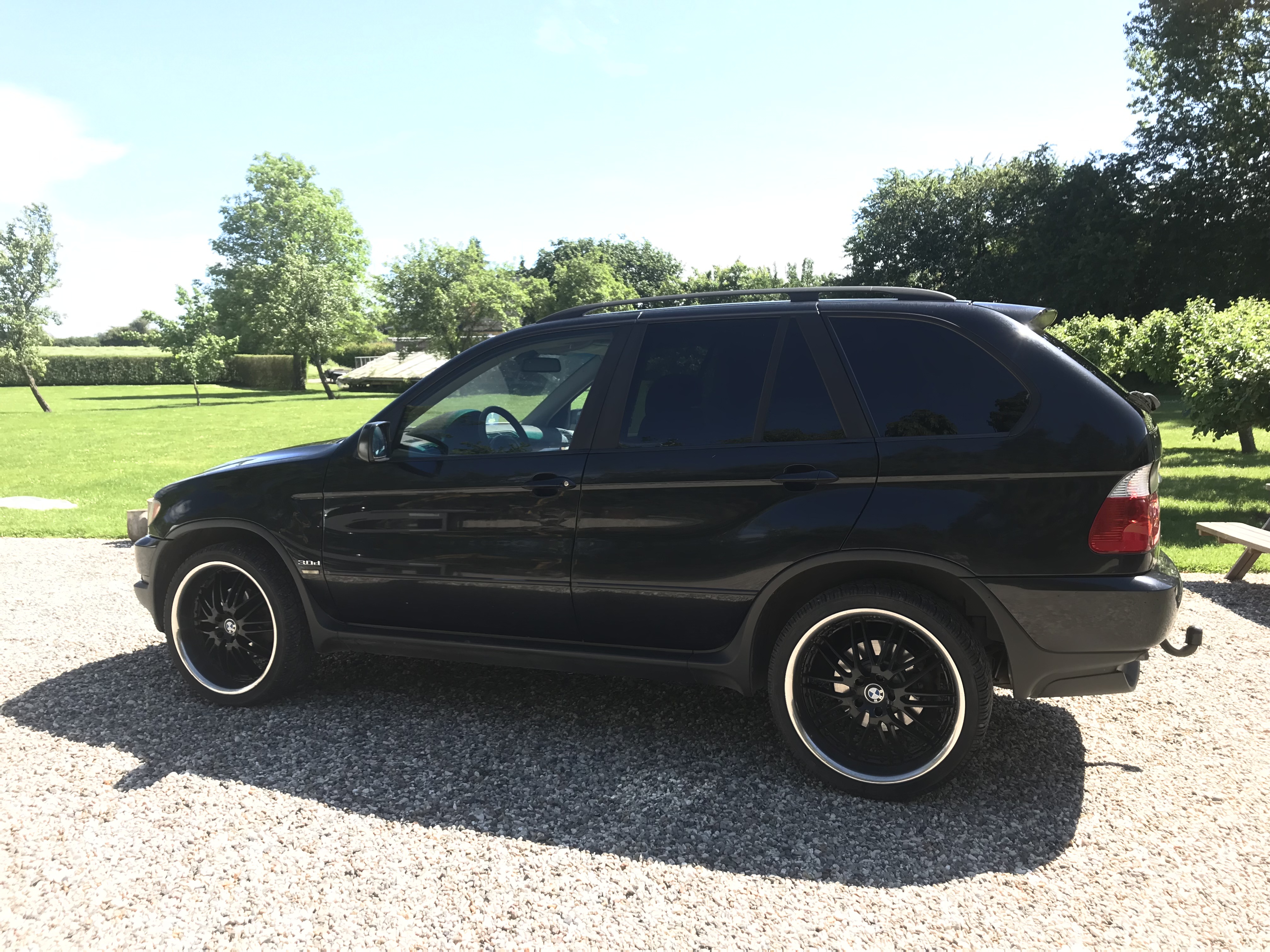 Sort BMW X5 fra 2002
