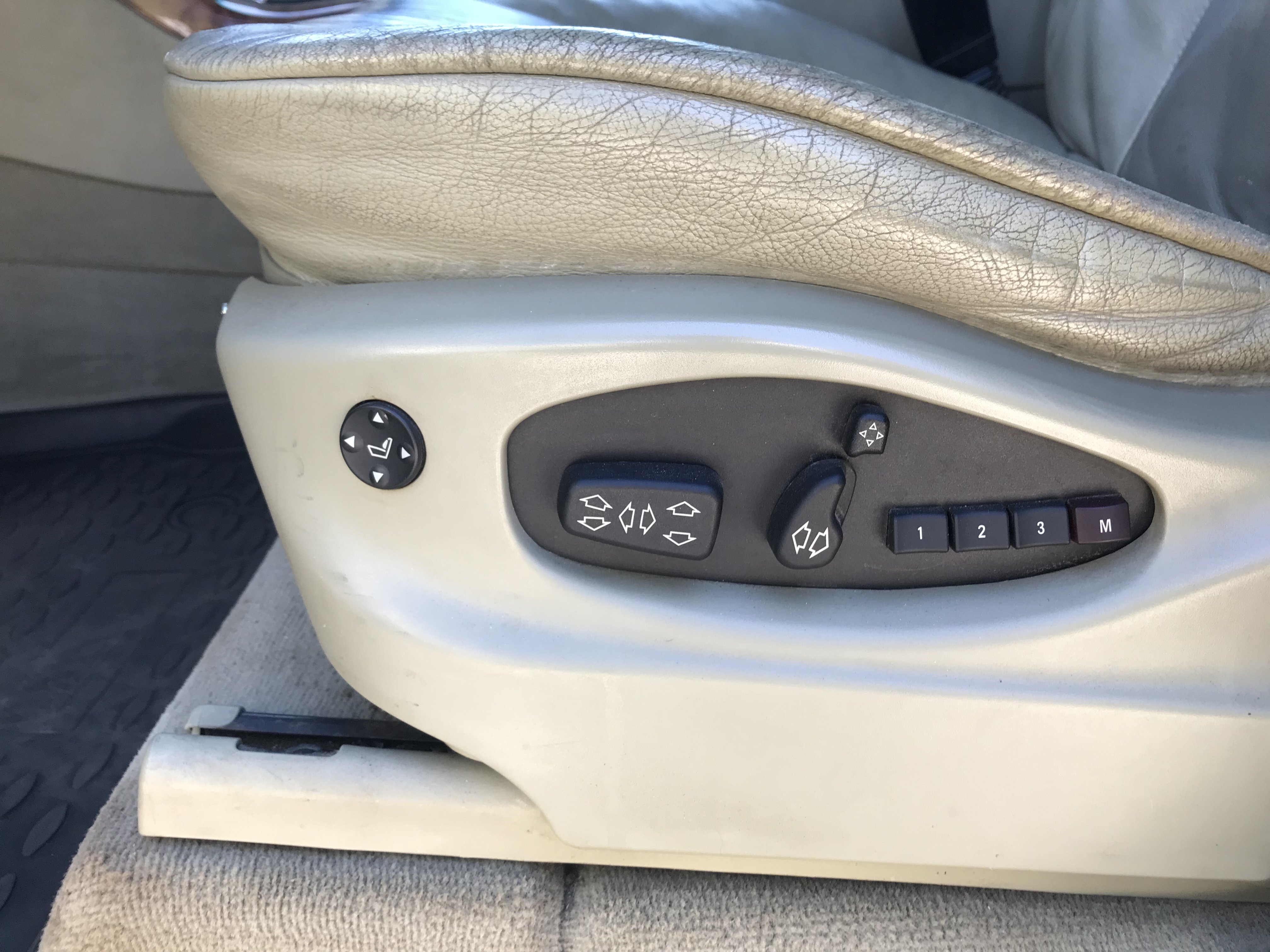 Sort BMW X5 fra 2002