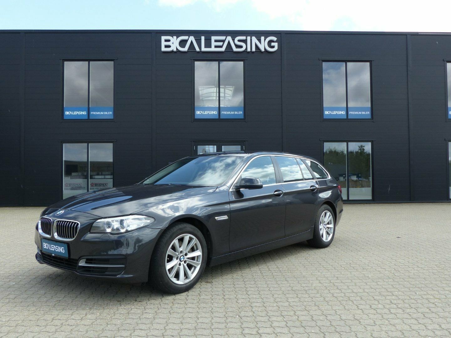 Guide til BMW 520d Touring Steptronic (Årgang 05/2024 og frem)