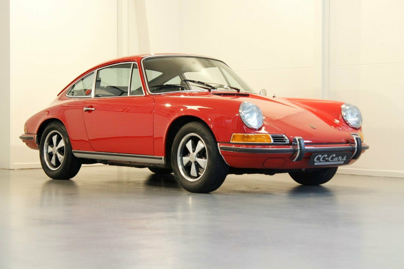 Rød Porsche 911 fra 1971