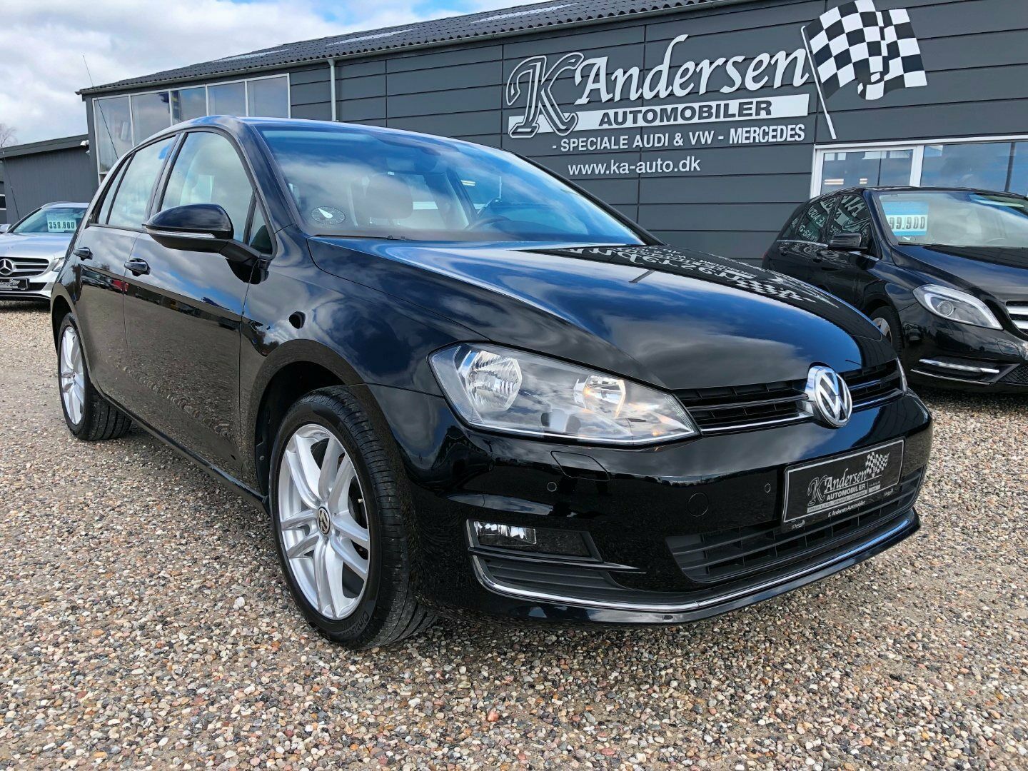 Sort VW Golf VII fra 2017
