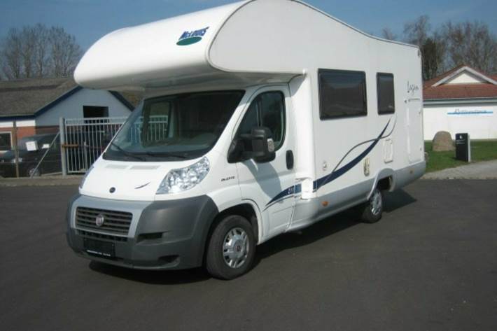 Hvid McLouis 211 Lagan fra 2010