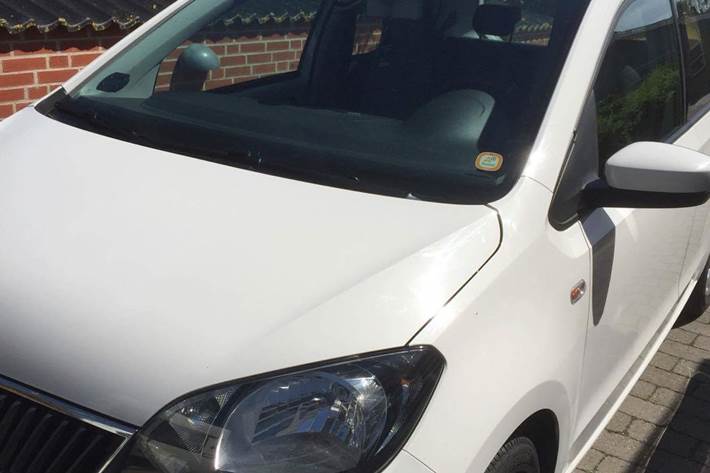 Hvid Skoda Citigo fra 2014